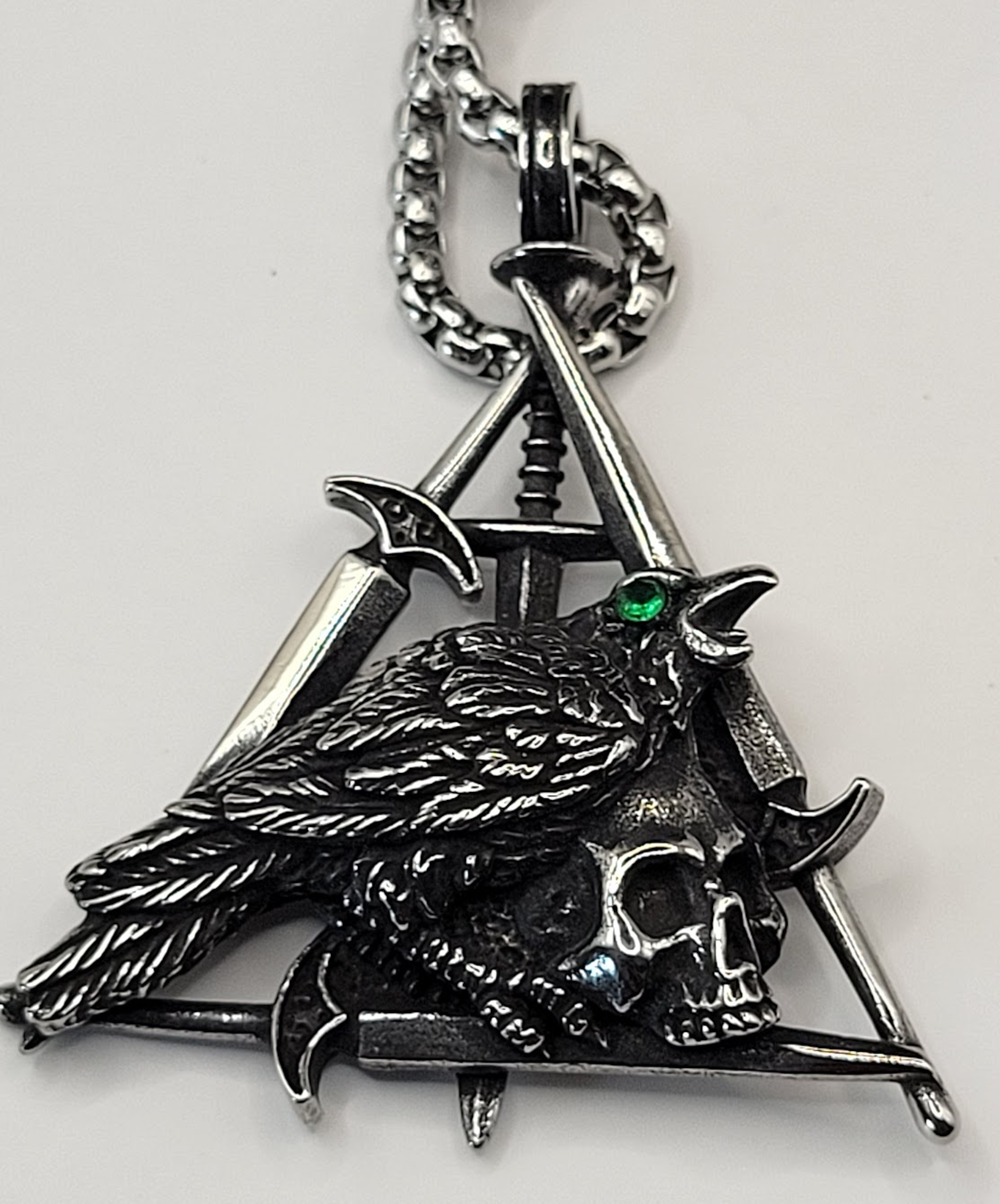 MR. CORVUS & MR. BONES PENDANT
