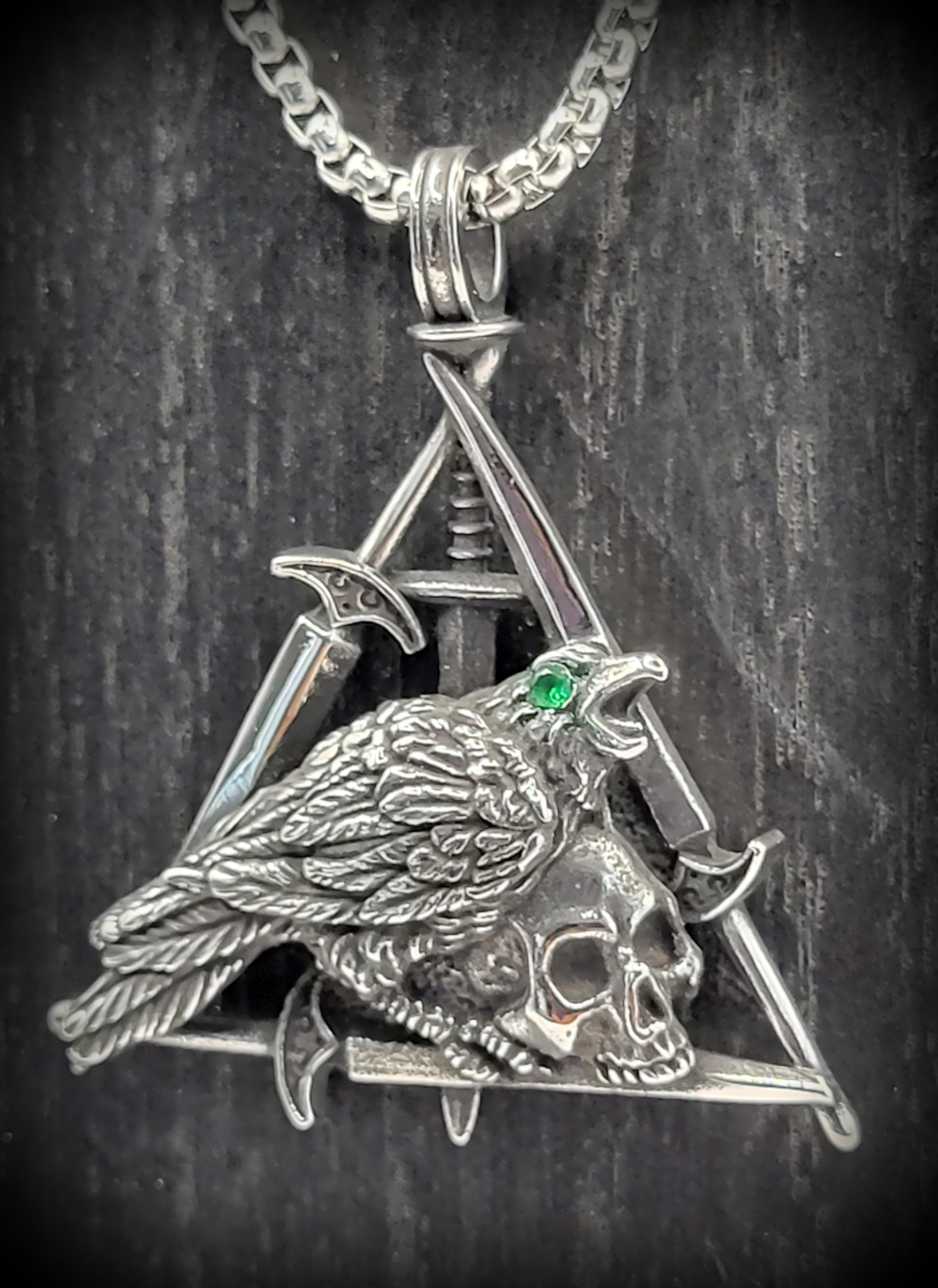 MR. CORVUS & MR. BONES PENDANT
