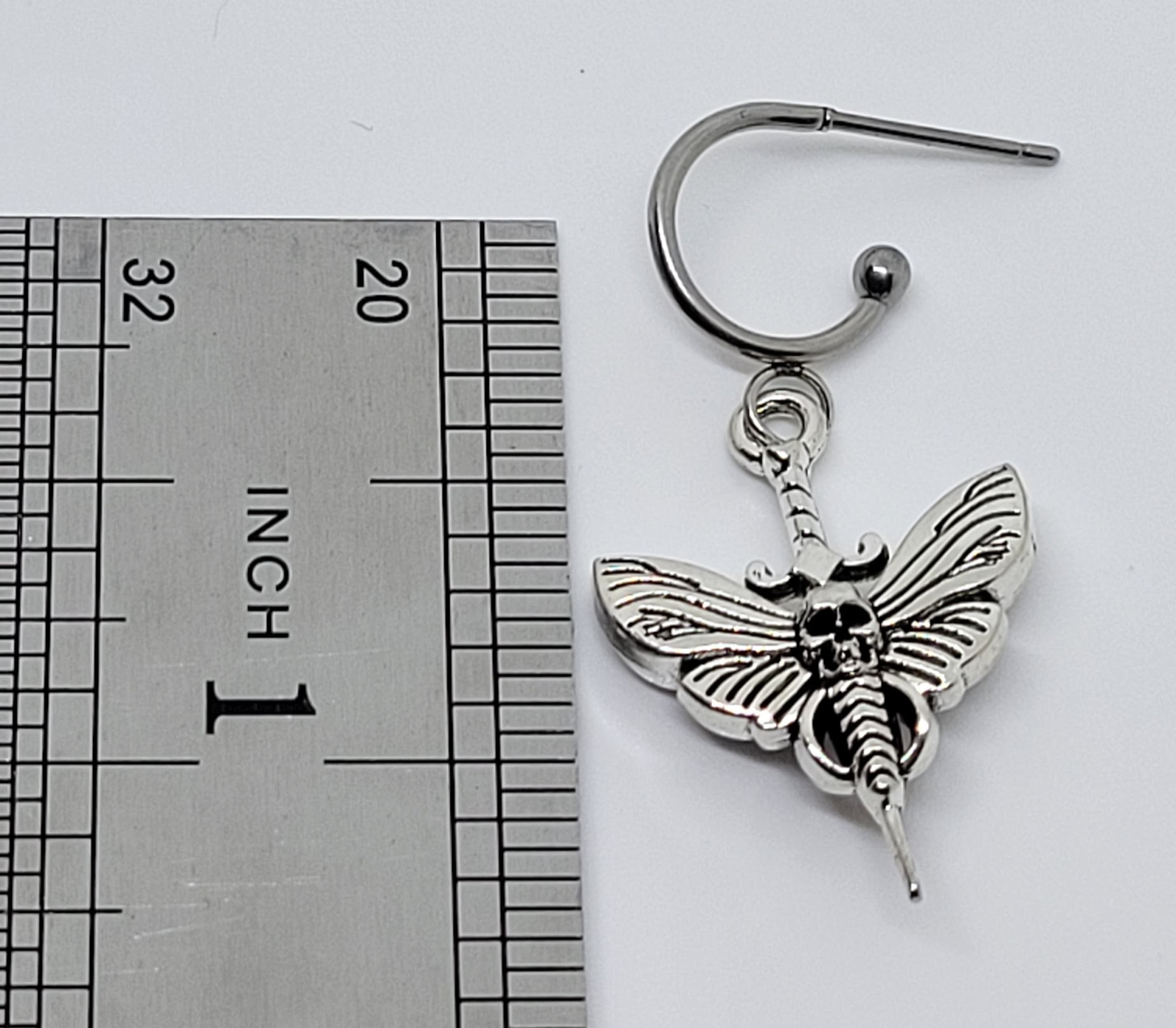 DEATH HEAD MOTH HUGGIE