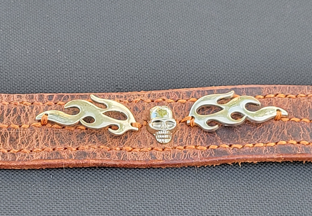 MR BONES FLAME LEATHER CUFF