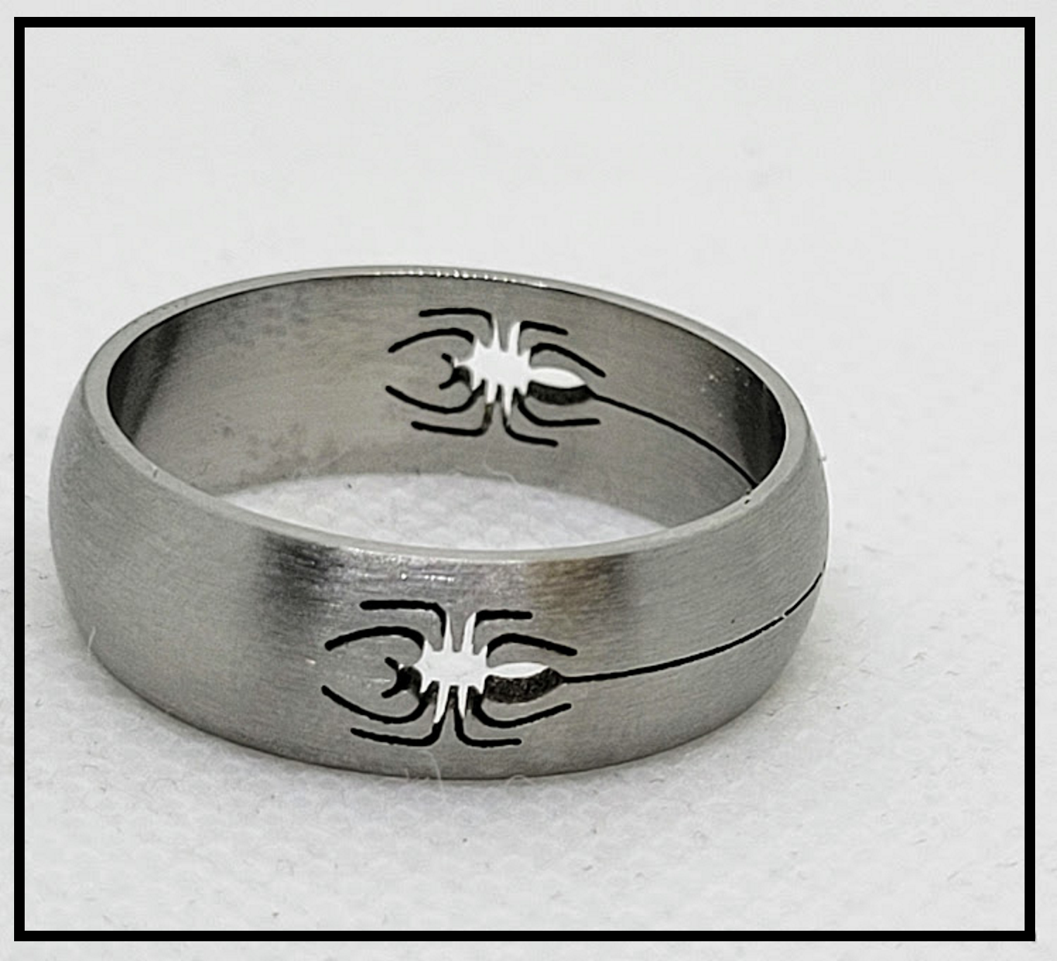 MR. SPIDER CUT OUT RING BAND