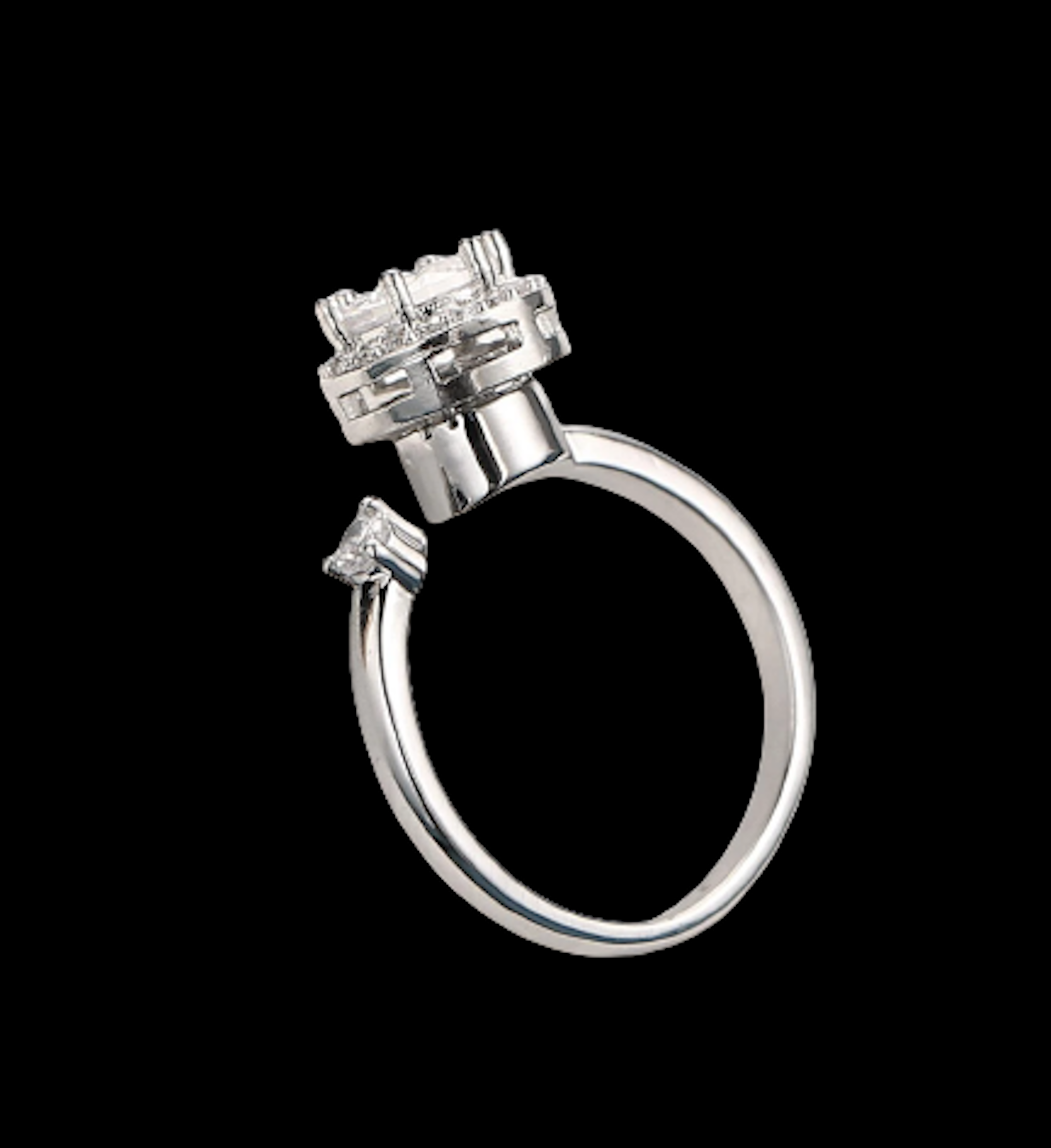 SPINNING GEM RING - ONE SIZE