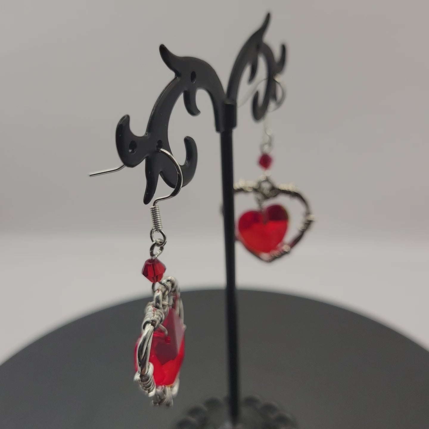 THORNED HEART DANGLE EARRINGS