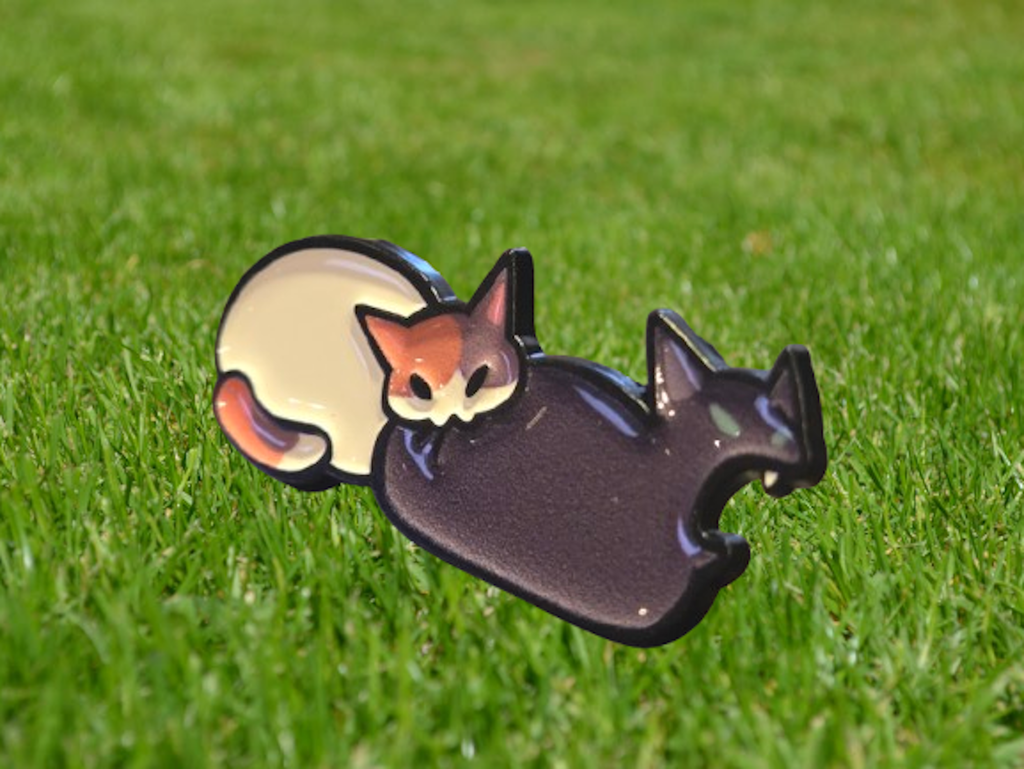 SCAPPY AND PEARL LAPEL PIN