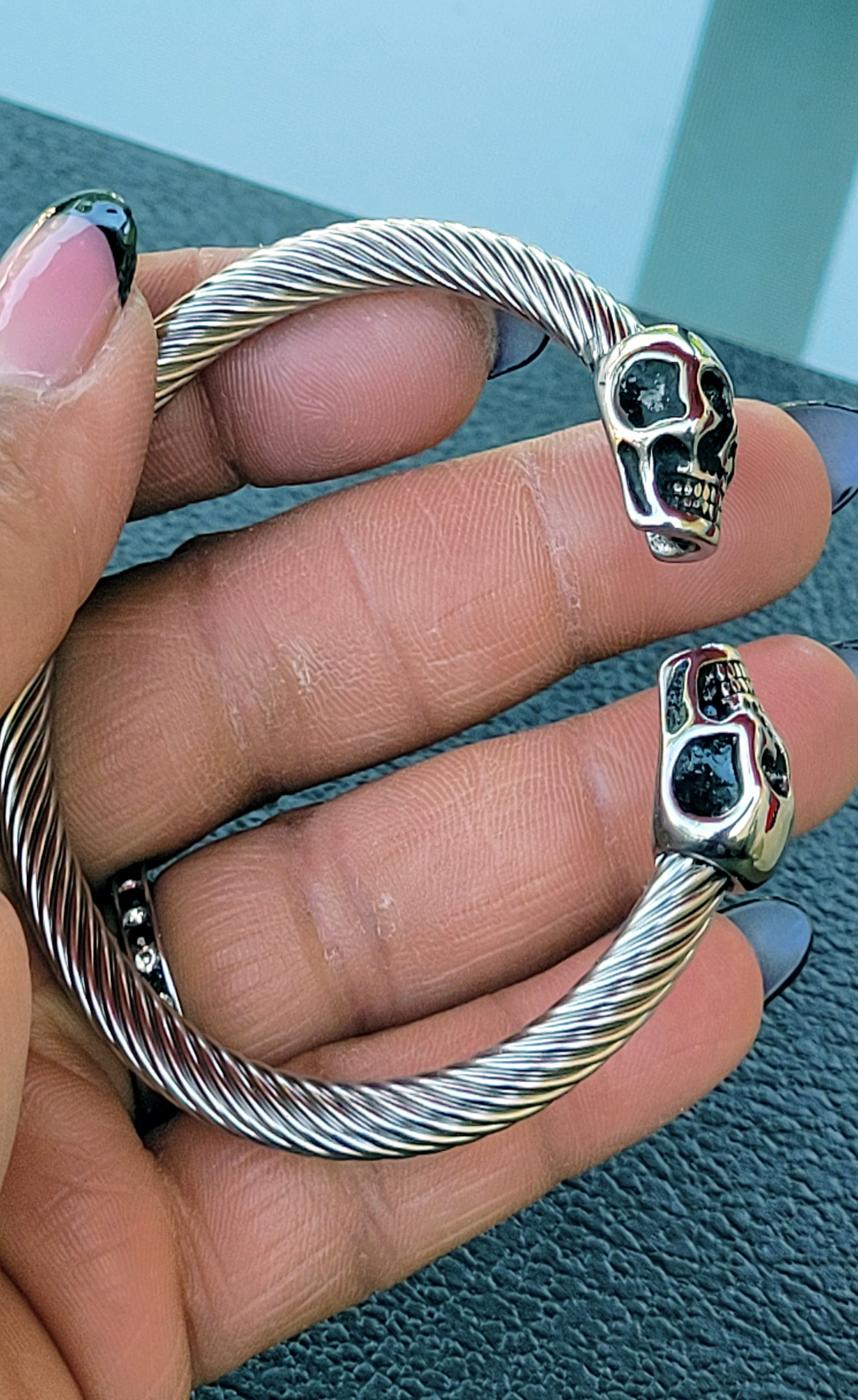MR. BONES TWISTED BANGLE