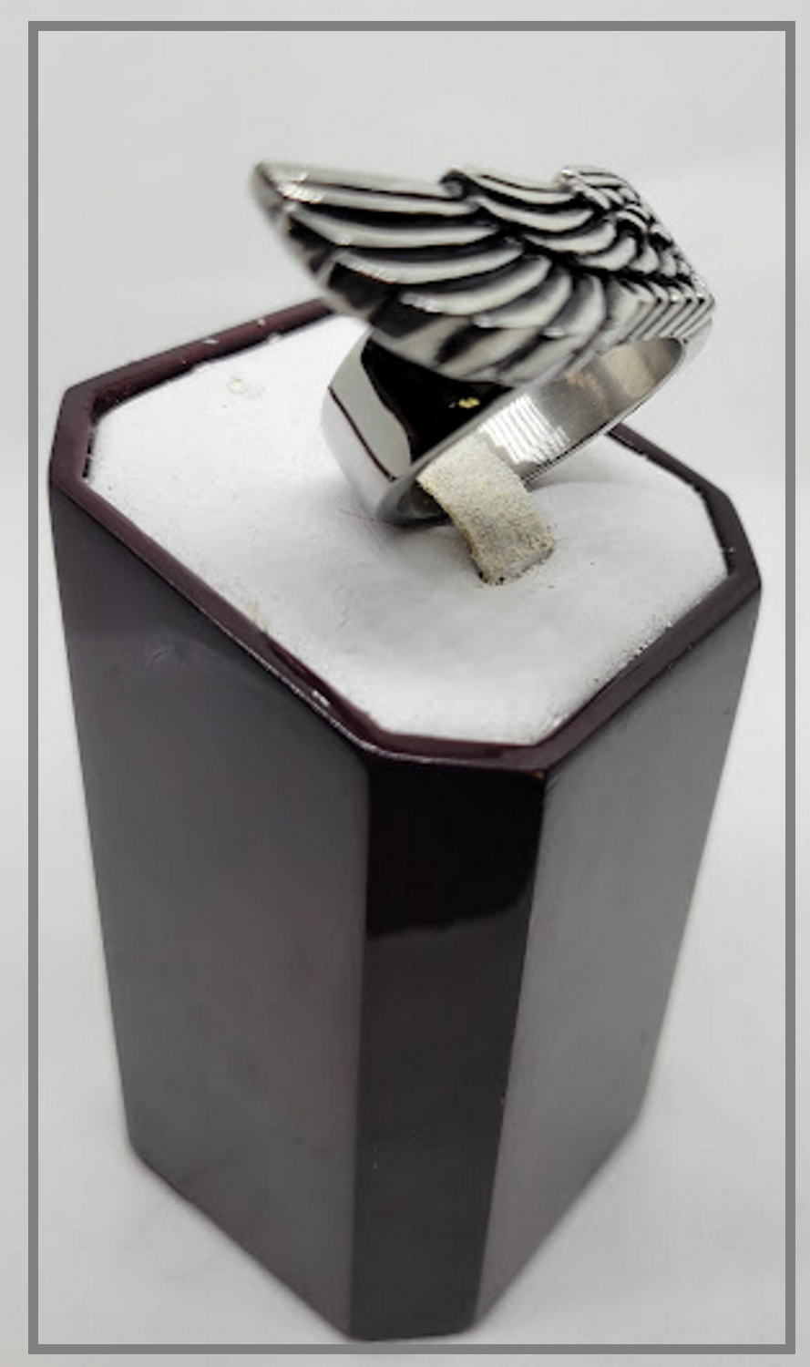 RETRO WING RING